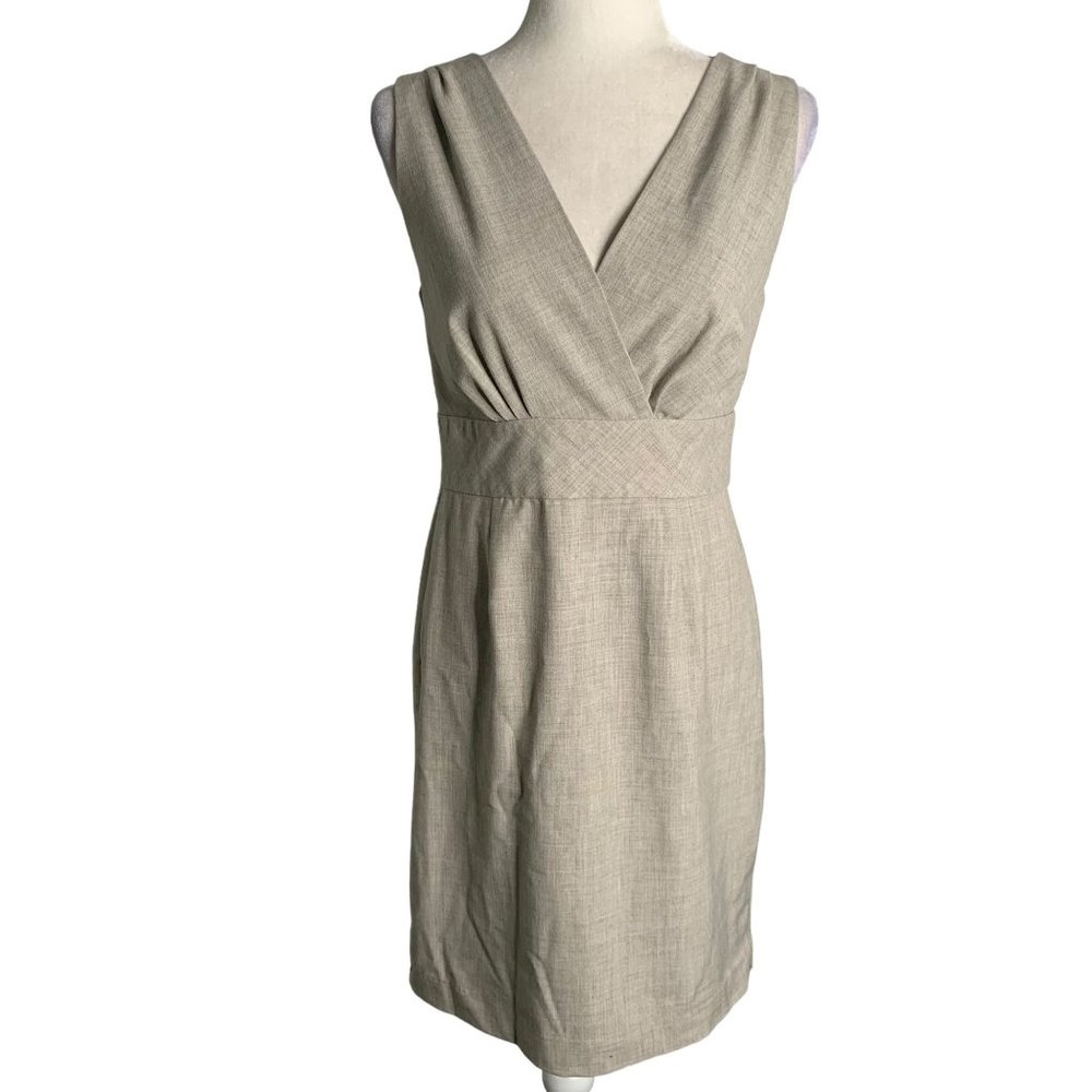 Banana Republic Sleeveless Shift Dress 4 Taupe Surplice V Neck Lined Zipper